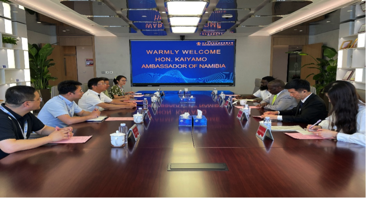 纳米比亚驻华大使到访leyu·乐鱼资源集团总部